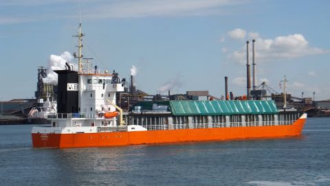 Lady Isabel in IJmuiden, 10 mei 2015