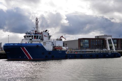 IEVOLI BLUE in IJmuiden, 12 apr 2021