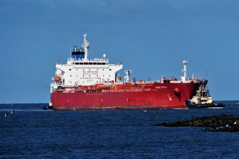 NAVE TITAN in IJmuiden, 13 apr 2021