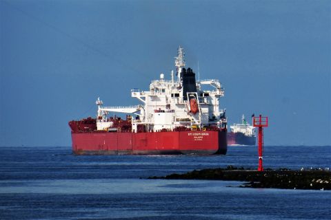 STI BOSPHORUS in IJmuiden, 18 apr 2021