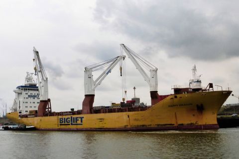 HAPPY DRAGON in IJmuiden, 30 apr 2021