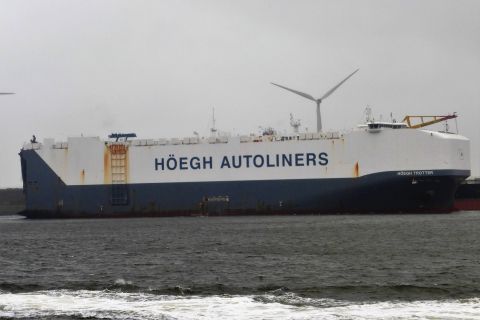 HOEGH TROTTER in IJmuiden, 27 mei 2021