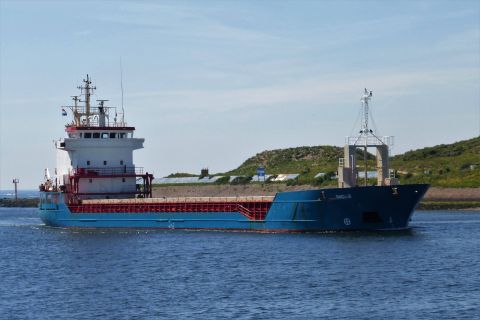 INGE B in IJmuiden, 14 jun 2021