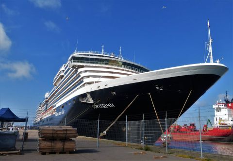 OOSTERDAM in IJmuiden, 8 jul 2021