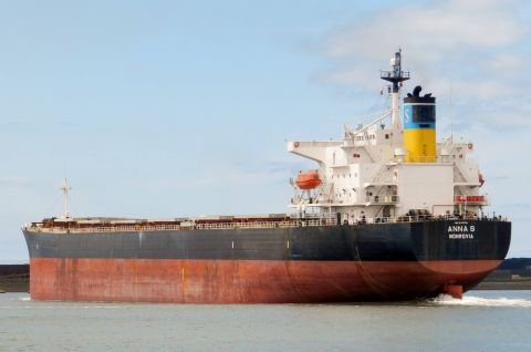 ANNA S in IJmuiden, 14 mei 2015