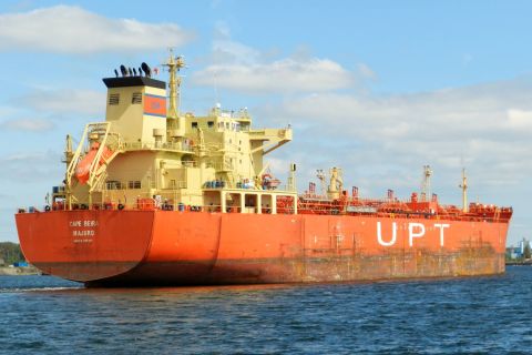 CAPE BEIRA in IJmuiden, 14 mei 2015