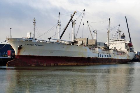 LAGOON PHOENIX in IJmuiden, 9 dec 2021