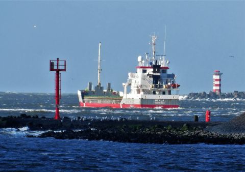 HEKLA in IJmuiden, 7 feb 2022
