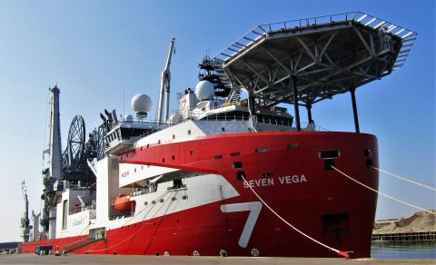 SEVEN VEGA in IJmuiden, 22 mrt 2022
