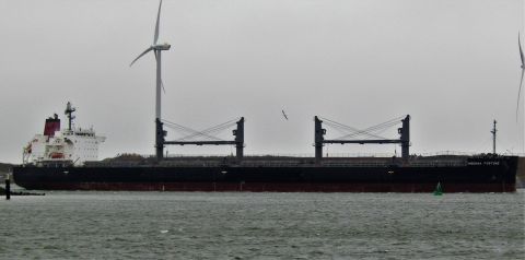Meghna Fortune in IJmuiden, 4 apr 2022