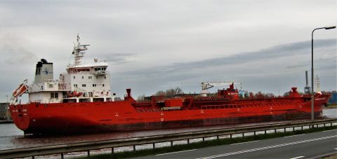 HARBOUR PIONEER in IJmuiden, 13 apr 2022