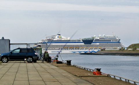 Cruisekade IJmuiden 01-05-22 in IJmuiden, 1 mei 2022