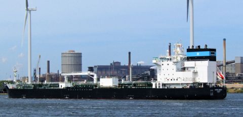 MAERSK NIMBUS in IJmuiden, 13 mei 2022