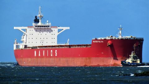 NAVIOS FULVIA in IJmuiden, 27 mei 2022