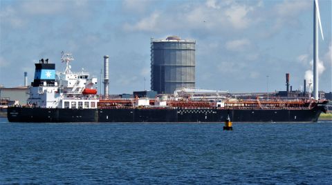 HENNING MAERSK in IJmuiden, 9 jun 2022