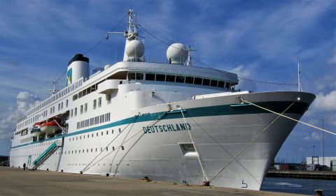 DEUTSCHLAND in IJmuiden, 21 aug 2022