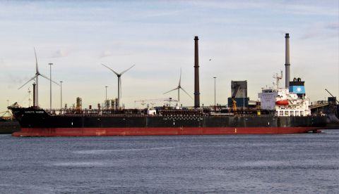 HENRIETTE MAERSK in IJmuiden, 27 okt 2022