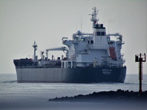 ASTELLA in IJmuiden, 31 okt 2022