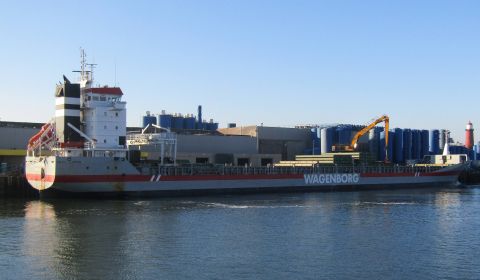 DONGEBORG in IJmuiden, 12 dec 2022