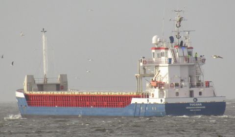 TUCANA in IJmuiden, 1 jan 2023