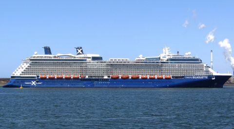 CELEBRITY SILHOUETTE in IJmuiden, 26 mei 2023