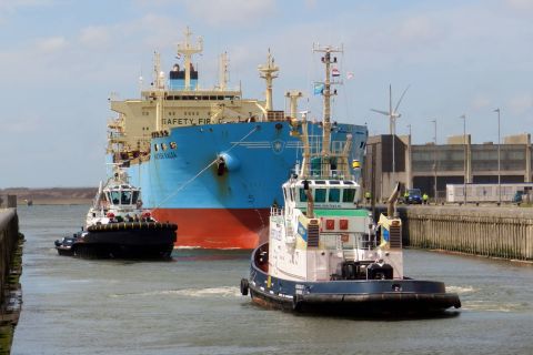 MAERSK KALEA in IJmuiden, 1 jun 2015