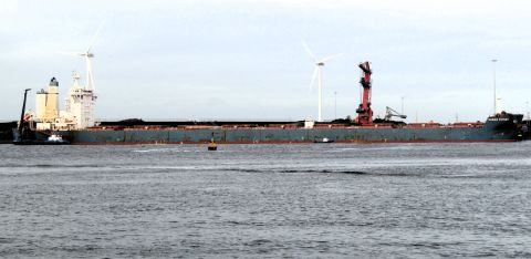 MARAN FUTURE in IJmuiden, 9 nov 2023