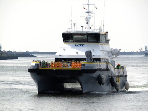 HST BRIXHAM in IJmuiden, 27 apr 2024