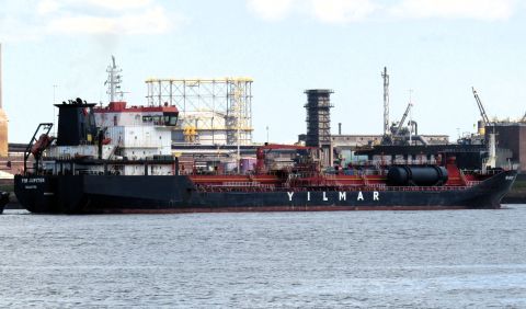 YM JUPITER in IJmuiden, 29 apr 2024
