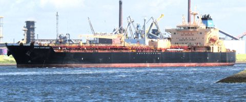 RICH HARVEST in IJmuiden, 28 jun 2024