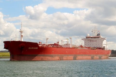 MARIANN in IJmuiden, 8 jun 2015