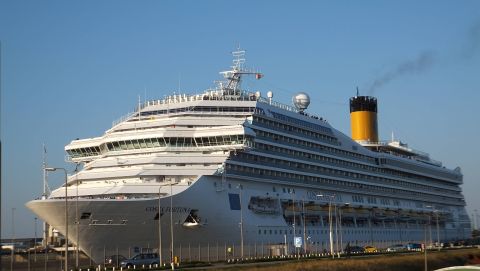 COSTA FORTUNA in IJmuiden, 11 jun 2015