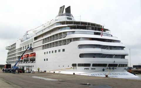 SEVEN SEAS NAVIGATOR in IJmuiden, 9 jun 2025