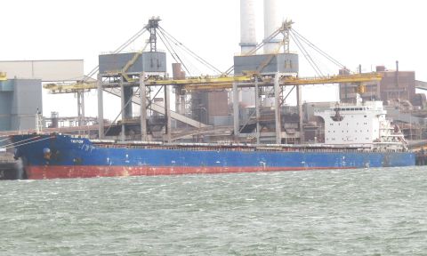 TRITON (bulkcarrier) in IJmuiden, 15 sep 2025