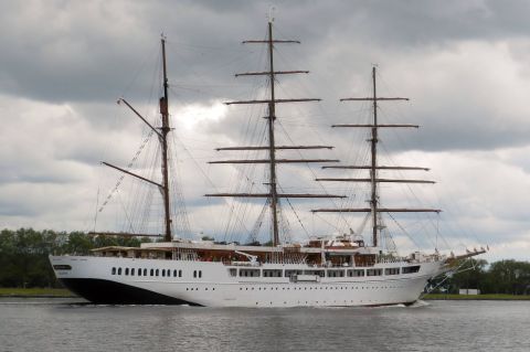 SEA CLOUD II in IJmuiden, 16 jun 2015