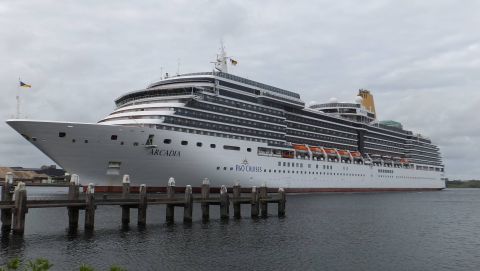 ARCADIA in IJmuiden, 18 jun 2015