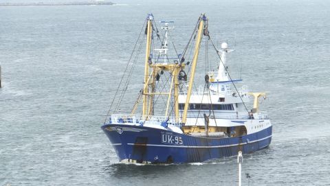 UK-95 AART MAASKANT in IJmuiden, 19 jun 2015