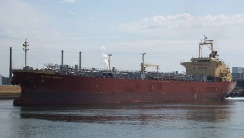 HAFNIA KARAVA in IJmuiden, 11 jul 2015
