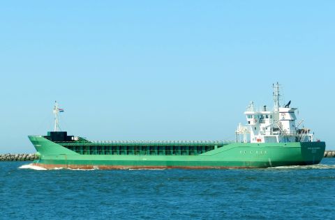 ARKLOW RAINBOW in IJmuiden, 21 jul 2015