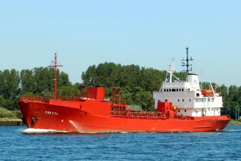 FREYJA in IJmuiden, 7 aug 2015