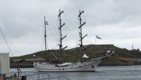 Artemis in IJmuiden, 18 aug 2015