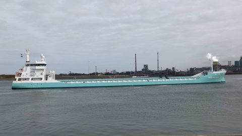 MARIETJE NORA in IJmuiden, 26 aug 2015