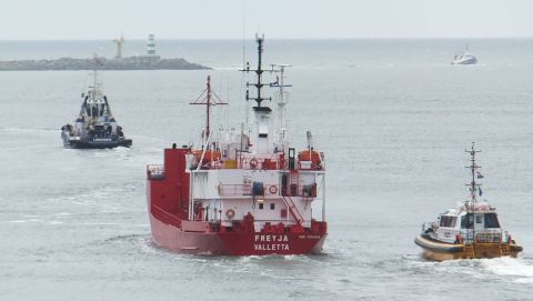 FREYA in IJmuiden, 26 aug 2015