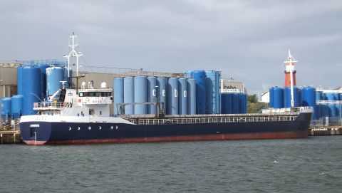 LELIE C in IJmuiden, 6 sep 2015