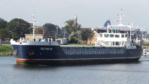 VICTRESS in IJmuiden, 18 sep 2015