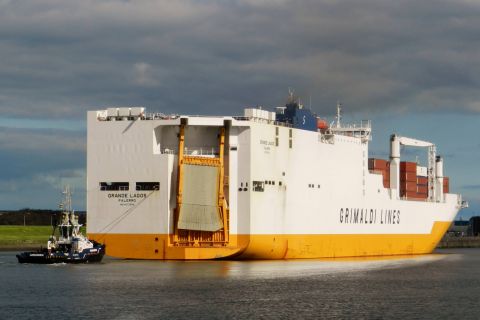 Grande Lagos in IJmuiden, 27 sep 2015