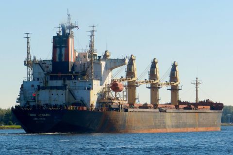 THOR DYNAMIC in IJmuiden, 30 sep 2015