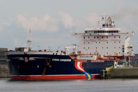STENA CONQUEROR in IJmuiden, 9 okt 2015