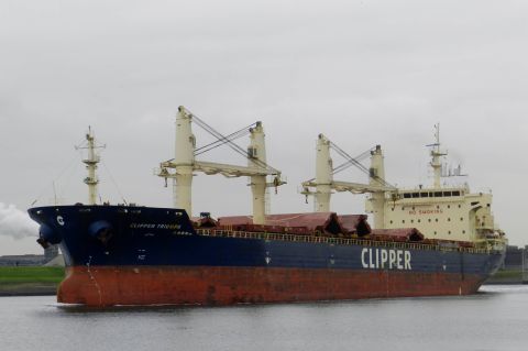 CLIPPER TRIUMPH in IJmuiden, 23 okt 2015