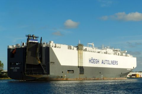 Hoegh Africa in IJmuiden, 25 okt 2015